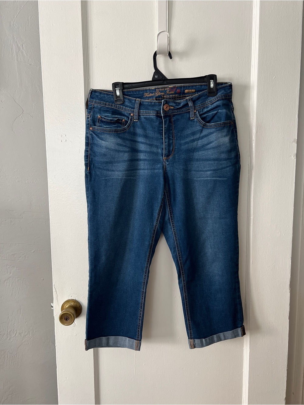 Faded Glory Dark Blue Cropped Denim Capris